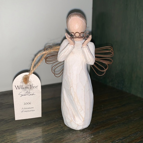 Willow Tree Angel 2006 Ornament